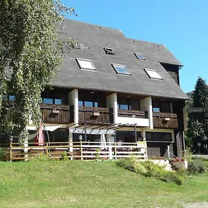 Maison d'hôtes La Bzh, Murat-le-Quaire